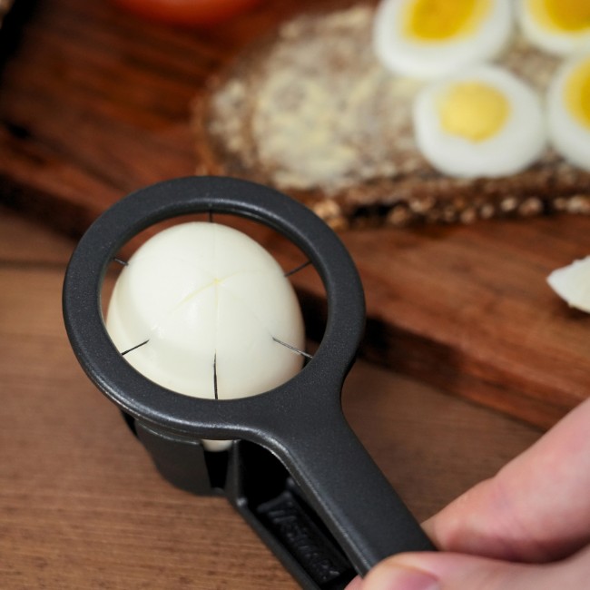 Резачка за яйца, неръждаема стомана, "Columbus", Black Edition - Westmark