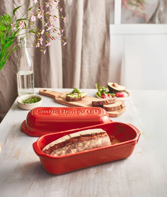 Тава за печене на хляб Batard, керамична, 39x16,5 см/4,5 л, Poppy Red Limited Edition - Emile Henry