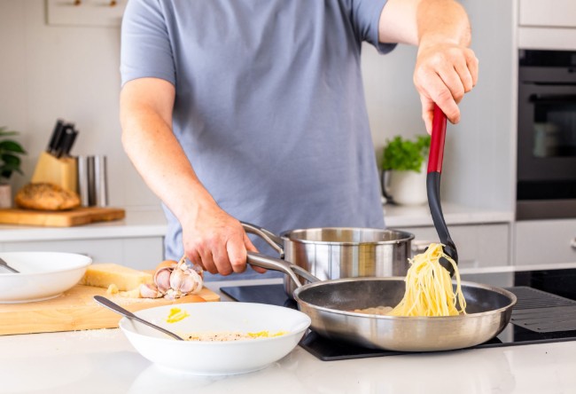 Лъжица за сервиране на спагети, пластмаса, 34 см, "Classic", Empire Red - KitchenAid