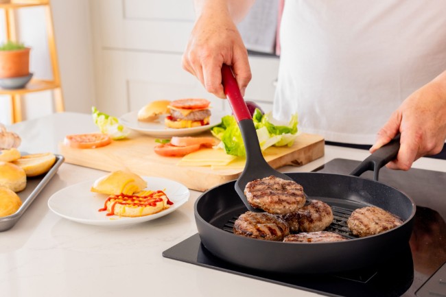 Шпатула с прорези, пластмасова, 34 см, "Classic", Empire Red - KitchenAid