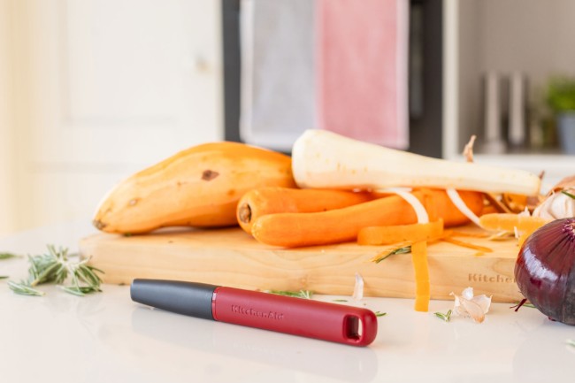 Белачка от неръждаема стомана, 20 см "Classic", цвят Empire Red - KitchenAid