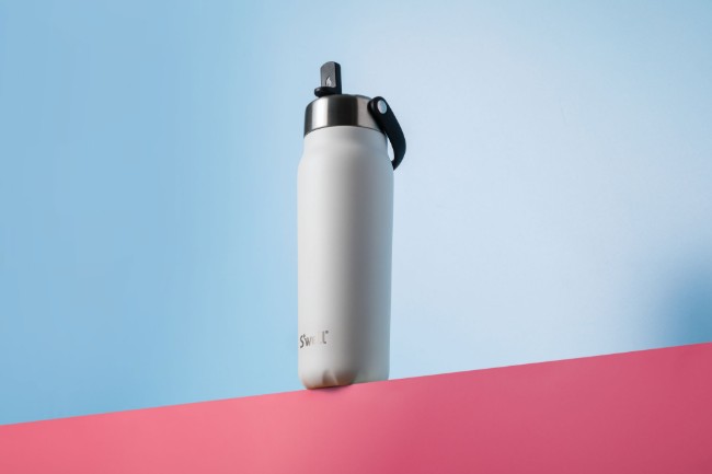 Изолирана бутилка за вода с вградена сламка, неръждаема стомана, 700 ml, "Explorer Flip Straw", Moonstone - S'well