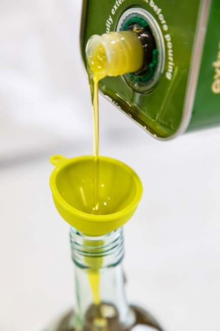 Мини силиконова фуния, 4.5 см - Colourworks