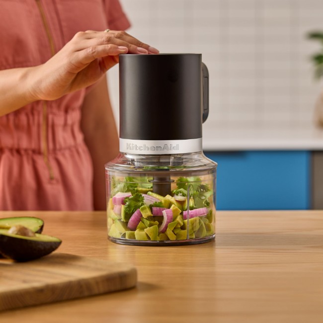 Кухненски чопър Go Cordless, без батерия, 0.83 л, матово черно - KitchenAid