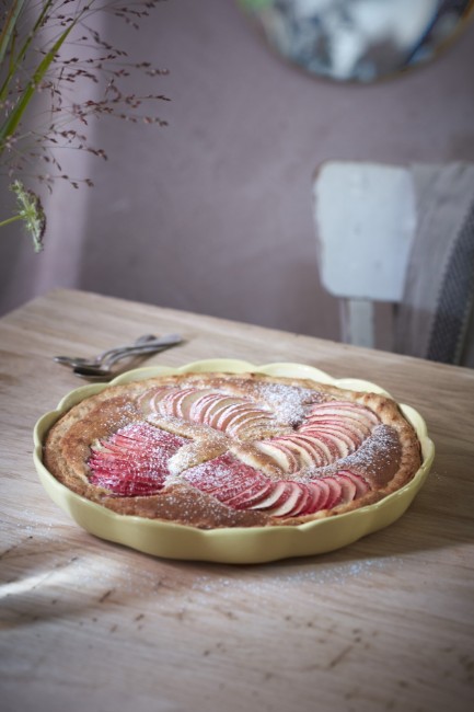 Поднос за тарт, керамичен, 31 см, Vanilla, "Madeleine" - Emile Henry