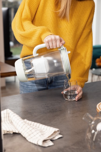 Филтърна кана, издание за 60-годишнината, изработена от стъкло, 2.5 л, Maxtra PRO (lightgreen) - BRITA