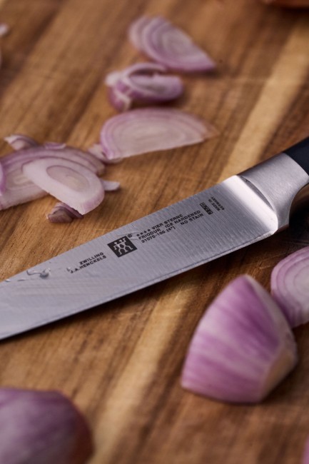 Нож за белачка, 10 см, <<TWIN Four Star>> - Zwilling