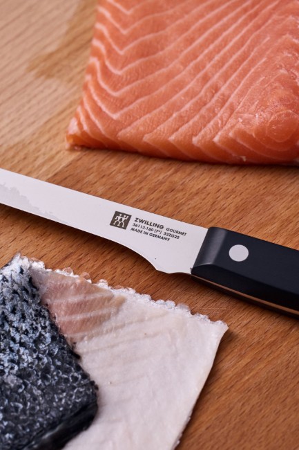Нож за обезкостяване, 18см, ZWILLING Gourmet - Zwilling