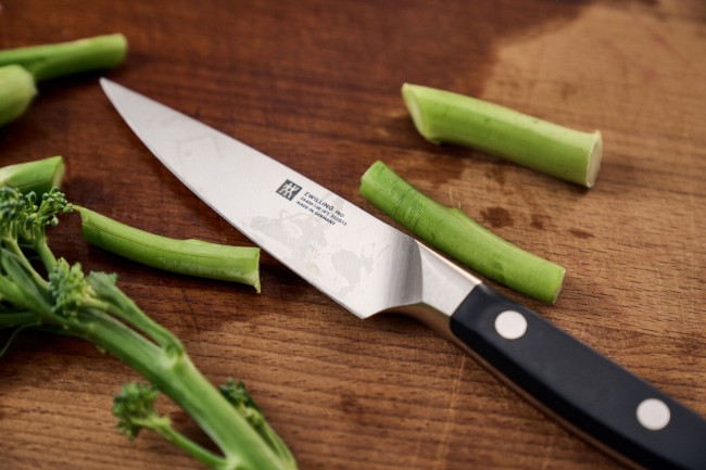 Нож за белачка, 10 см, <<ZWILLING Pro>> - Zwilling