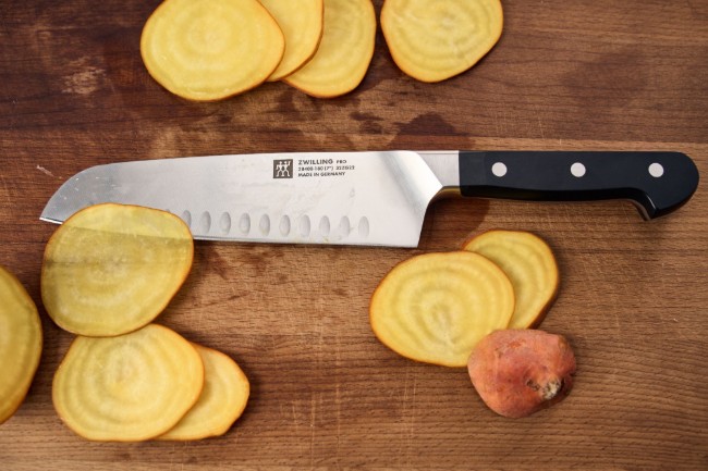 Нож Santoku, 18 см, <<ZWILLING Pro>> - Zwilling