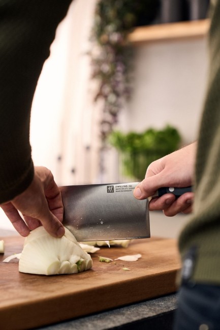 Китайски нож за готвач, 18 см, <<ZWILLING Pro>> - Zwilling