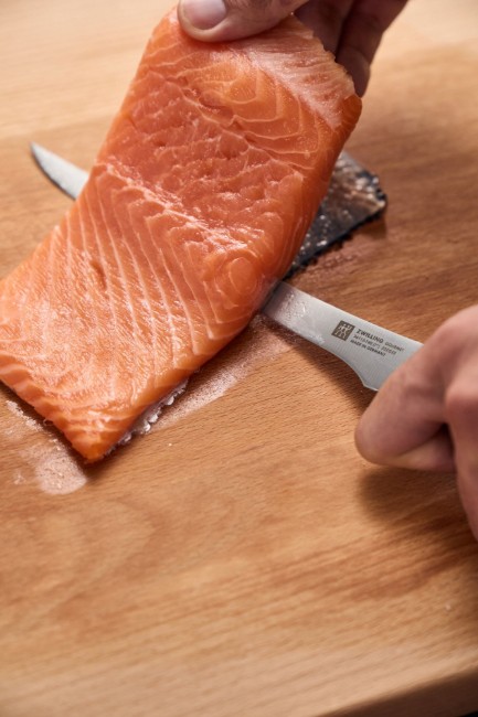 Нож за обезкостяване, 18см, ZWILLING Gourmet - Zwilling