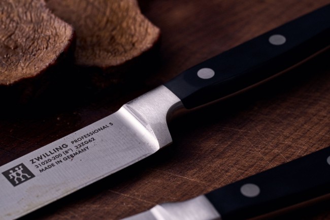 Нож за рязане, 20 см, <<Professional S>> - Zwilling