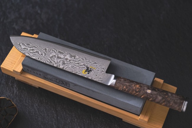 Нож Santoku, 18 см, 5000MCD 67 - Miyabi