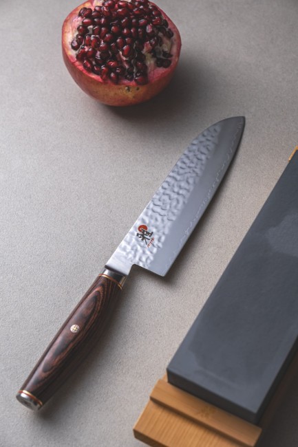 Нож Santoku, 18 см, 6000 MCT - Miyabi