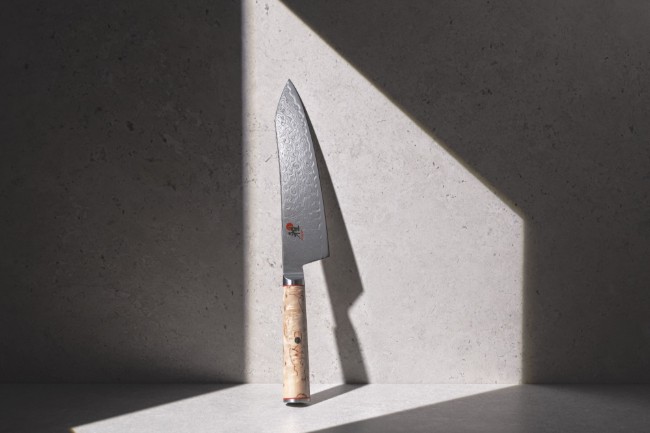 Нож "Rocking Santoku", 18 см, 5000MCD - Miyabi