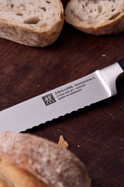 Нож за хляб, 20 см, <<Professional S>> - Zwilling