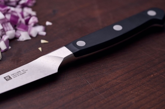 Нож за зеленчуци, 9 см, ZWILLING Pro - Zwilling