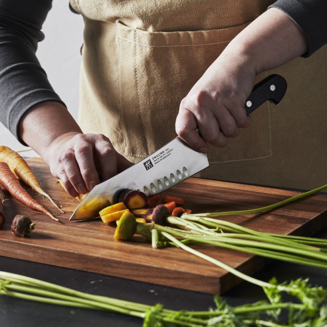 Нож Santoku, 18 см, <<ZWILLING Pro>> - Zwilling