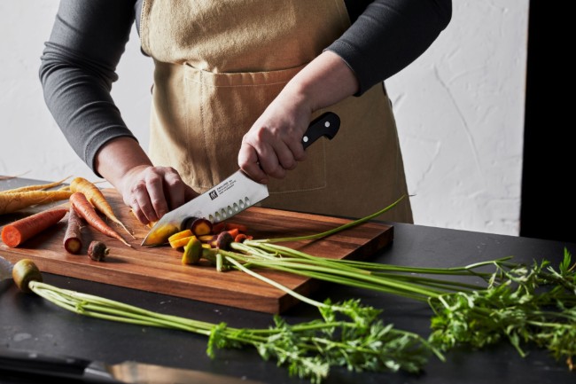 Нож Santoku, 18 см, <<ZWILLING Pro>> - Zwilling