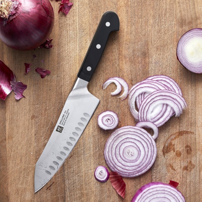Нож Santoku, 18 см, <<ZWILLING Pro>> - Zwilling