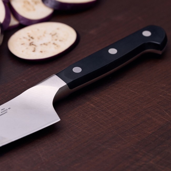 Нож Santoku, 18 см, <<ZWILLING Pro>> - Zwilling