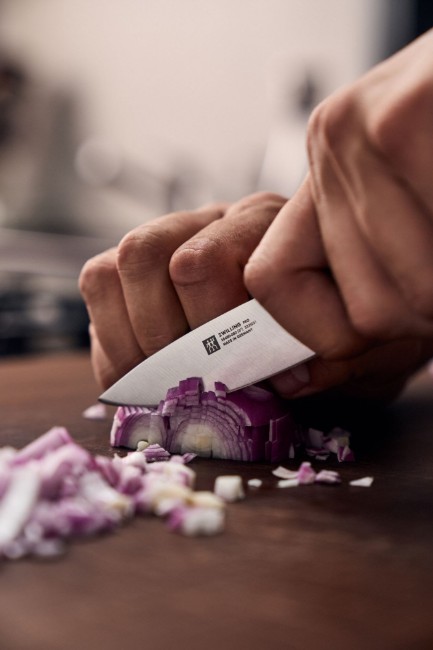 Нож за белачка, 10 см, <<ZWILLING Pro>> - Zwilling