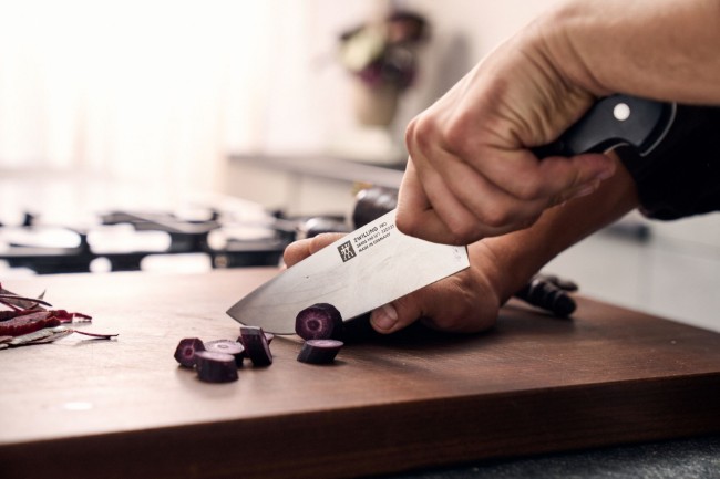 Готварски нож, 16 см, <<ZWILLING Pro>> - Zwilling