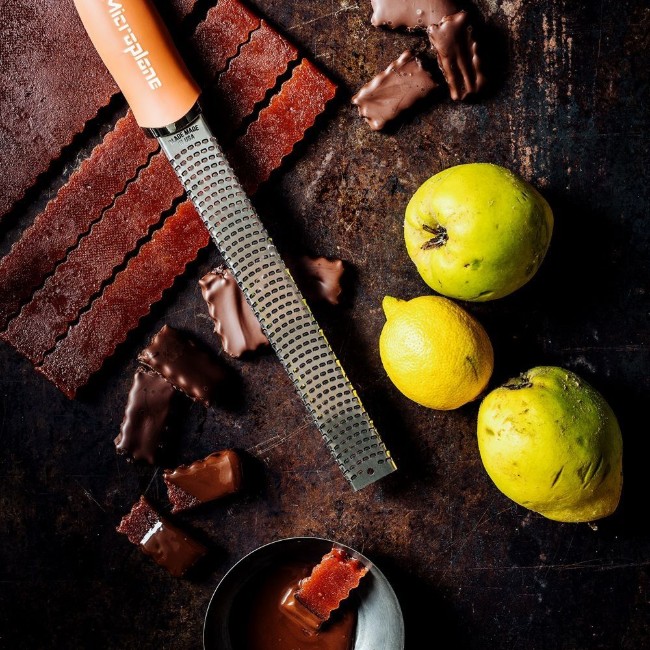 Класическо ренде, хирургическа неръждаема стомана, 32,5 см, Cinnamon Orange - Microplane