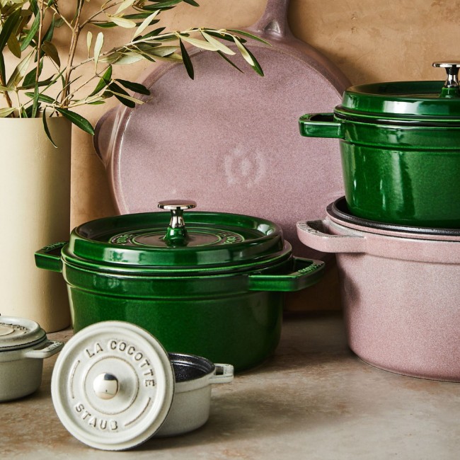 Тенджера за готвене Cocotte, изработена от чугун 24 см/3,8 л, Basil - Staub
