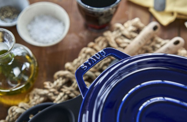 Овален съд за готвене Cocotte, чугун, 33cm/6.7L, Dark Blue - Staub