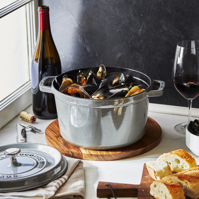 Дълбока тенджера Cocotte, чугунена, 24 см/4,7 л, Graphite Grey - Staub