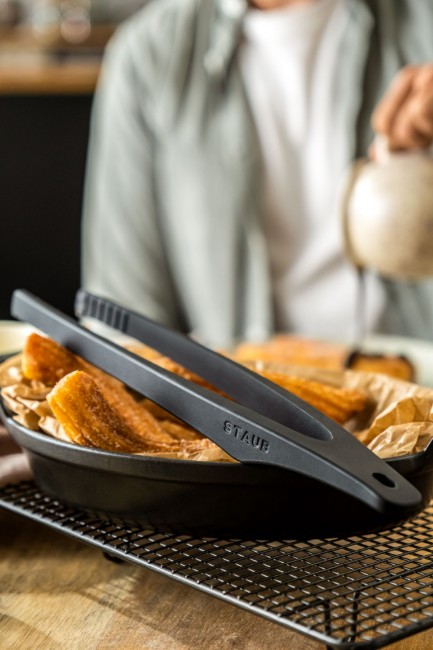 Силиконови щипки, 31 см - Staub