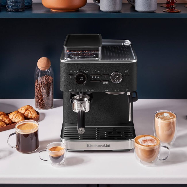 Полуавтоматична електрическа машина за еспресо, 1500W, цвят "Cast Iron Black" - KitchenAid