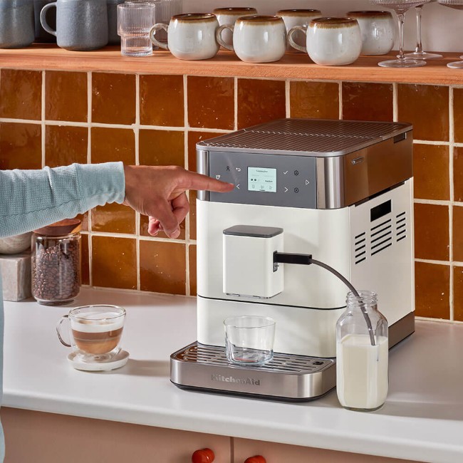 Автоматична електрическа еспресо машина KF6, 1450 W, цвят "Porcelain White" - KitchenAid
